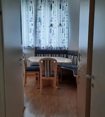 Apartamento B14 *